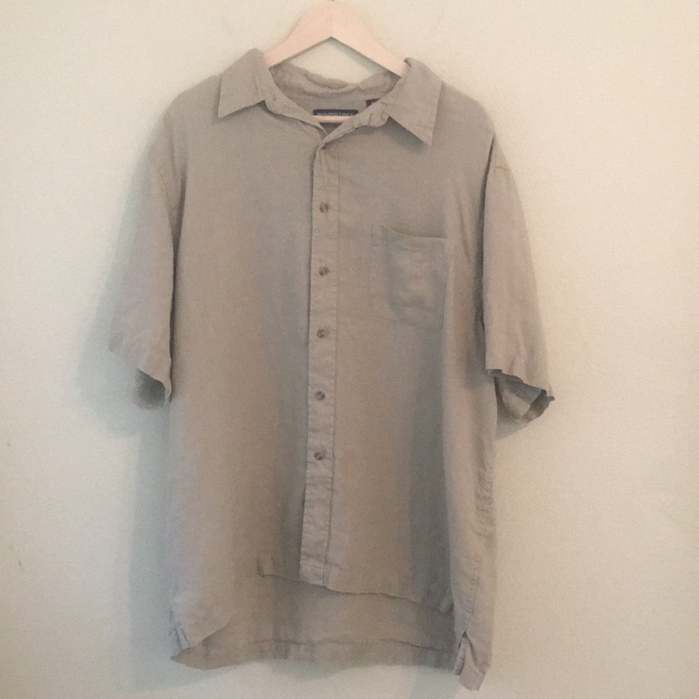Roundtree & Yorke Linen Button Front Shirt